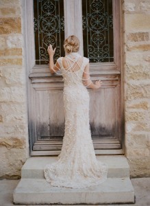 PEARL FASHION: Beautiful Wedding with Loads of Pearl Necklaces