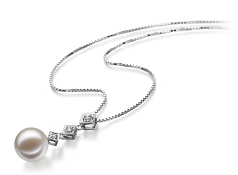 9-10mm AAAA Quality Freshwater Cultured Pearl Pendant in Rozene White