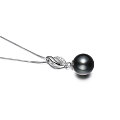 9-10mm AAA Quality Tahitian Cultured Pearl Pendant in Vita Black