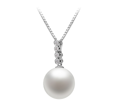 10-11mm AAAA Quality Freshwater Cultured Pearl Pendant in Ross White