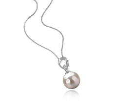 10-11mm AAAA Quality Freshwater Cultured Pearl Pendant in Emilia White