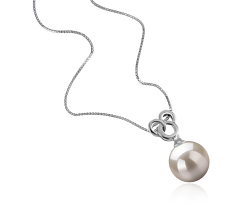 9-10mm AAAA Quality Freshwater Cultured Pearl Pendant in Adelina White